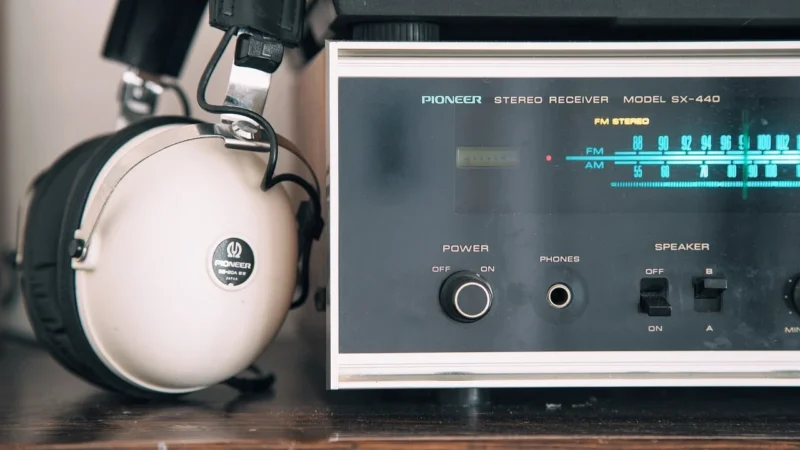 Amplituner Denon DRA800H czarny