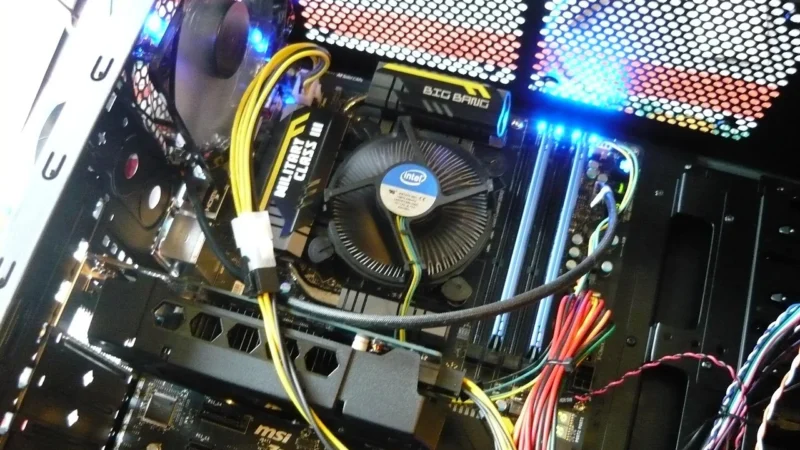 ASRock B660M PHANTOM GAMING 4