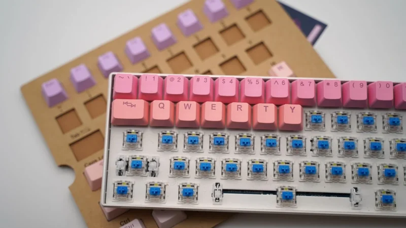 Glorious Pc Gaming Race Keycapy Nakładki Białe 104Szt (G104WHITE)