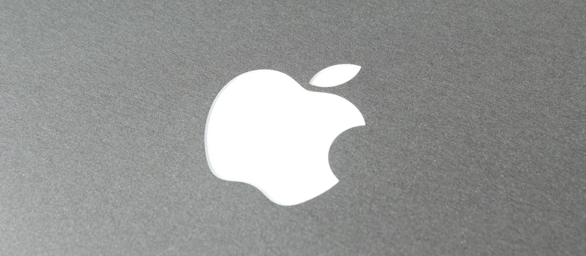 Laptop Apple MacBook Pro 14,2″/M1 Max/64GB/4TB/macOS (MKGQ3ZEAP2R2D2)