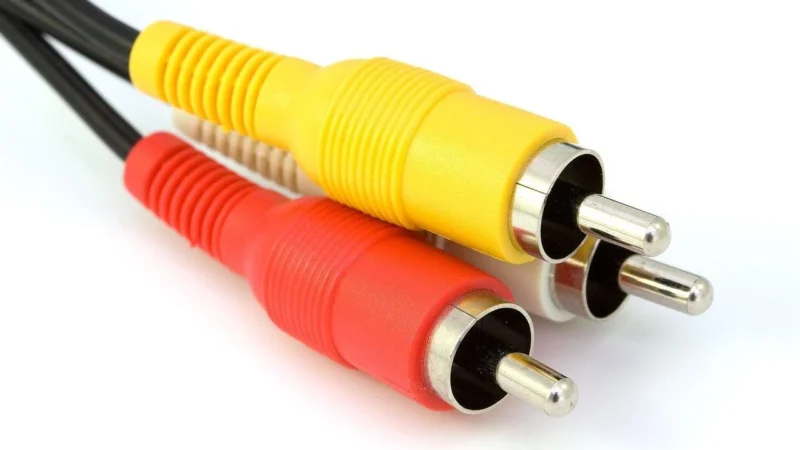 LINDY KABEL 43292 2 M ()