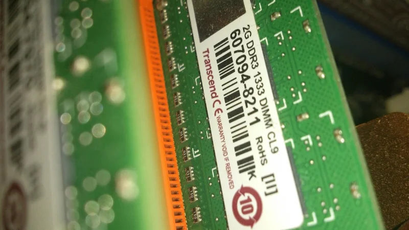 Micron ECC REGISTERED 16GB DDR4 2933MHz PC4-23400 RDIMM (MTA18ASF2G72PDZ2G9)