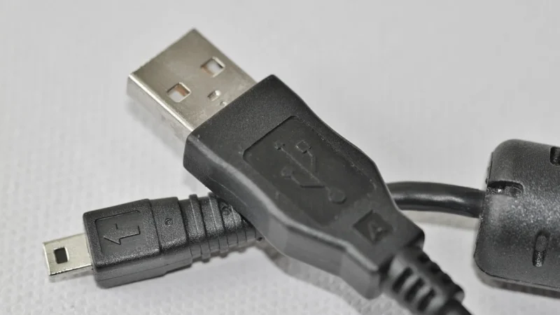Mophie Kabel USB – Lighting 1 m (409903213)