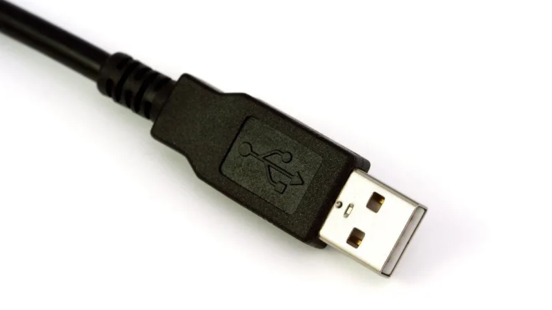 NOMAD Kevlar USB-A to Universal Cable 1.5 m Czarny (NM01012B00)
