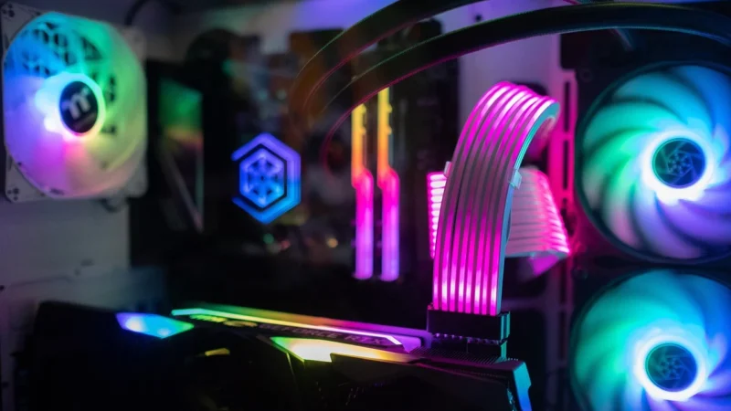NZXT HUE 2 RGB AMBIENT LIGHTING KIT AC-HUEP2-M1 W STREFIE KOMFORTU (ACHUEP2M1)