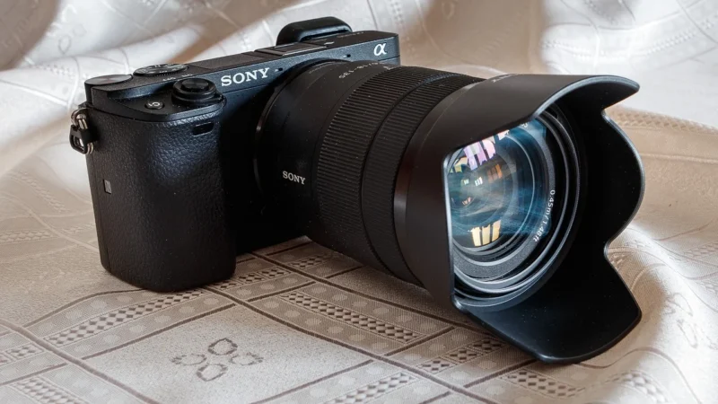 Olympus OM-D E-M10 Mark III czarny + 14-42mm EZ czarny