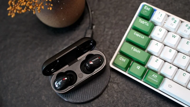 Razer Barracuda (RZ0403790100R3M1)