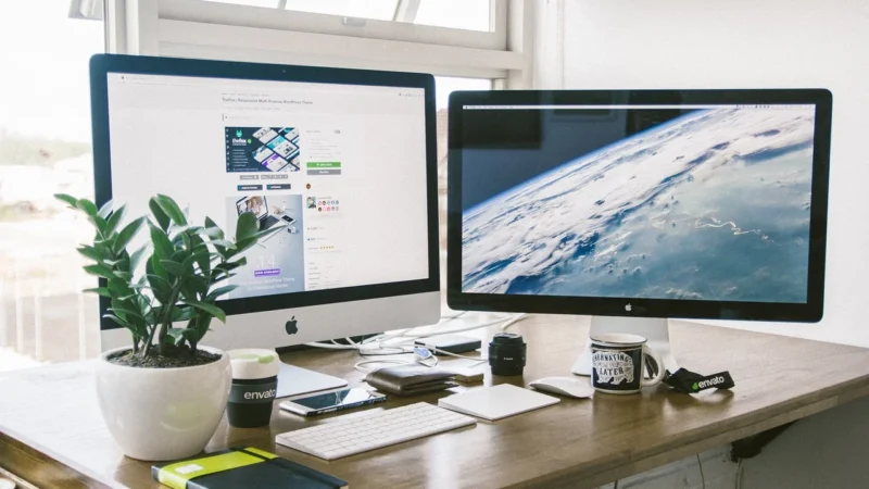 WhiteShark Uchwyt biurkowy do monitorów RHAMSES-II